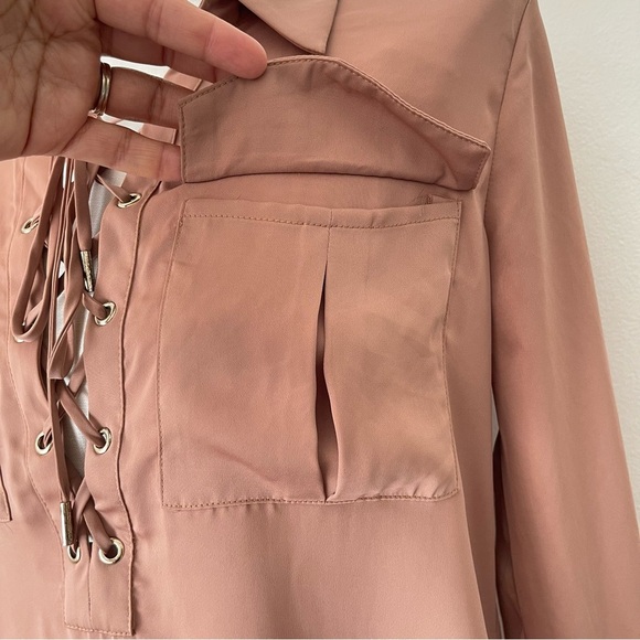 L’academie Tan collar shirt size Small preowned - Picture 4 of 6